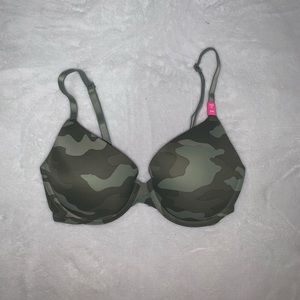 PINK Victoria’s Secret Push Up Bra